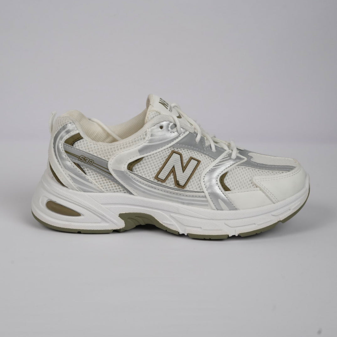 New Balance 530 – White / Olive