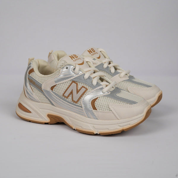New Balance 530 – White / Caramel