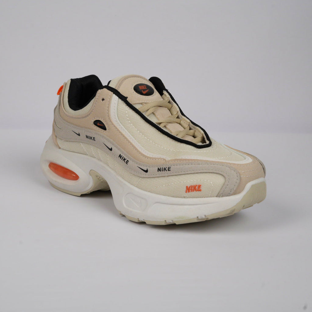Nike Air Max Sneakers – Beige & Orange