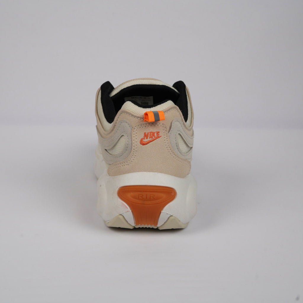Nike Air Max Sneakers – Beige & Orange