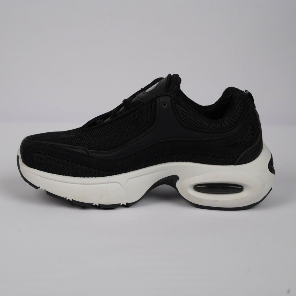 Nike Air Max Sneakers – Black & White