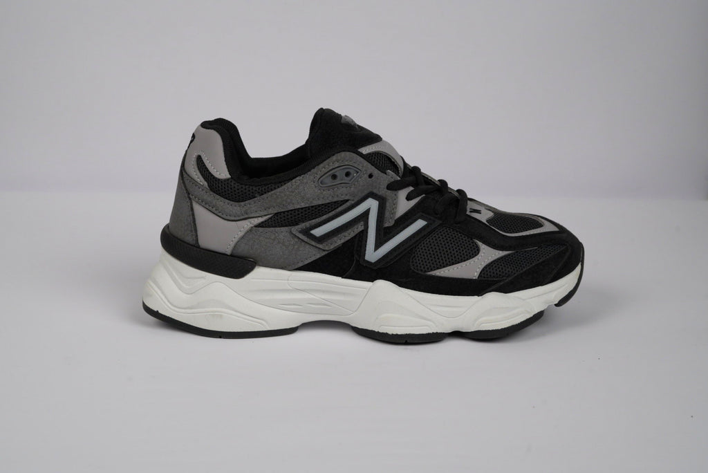 New Balance 9060 – Black / Grey