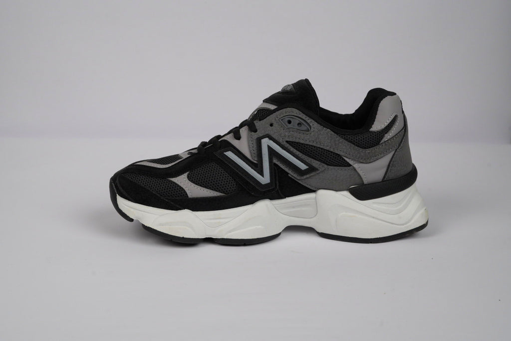 New Balance 9060 – Black / Grey
