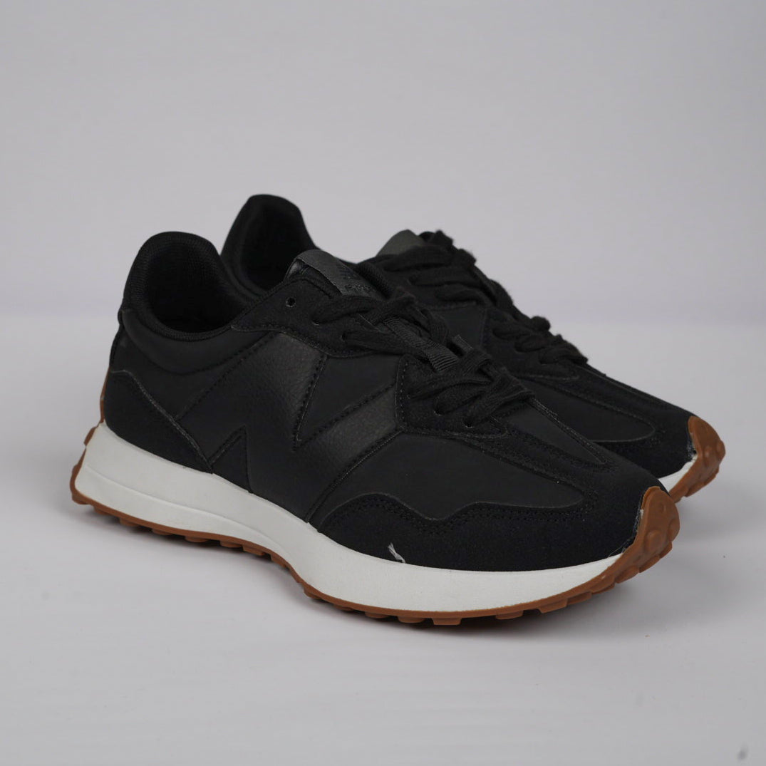 New Balance 327 –  All Black