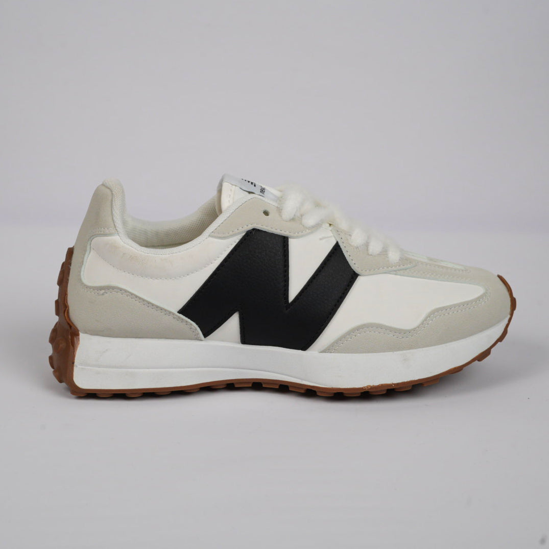 New Balance 327 – White / Black