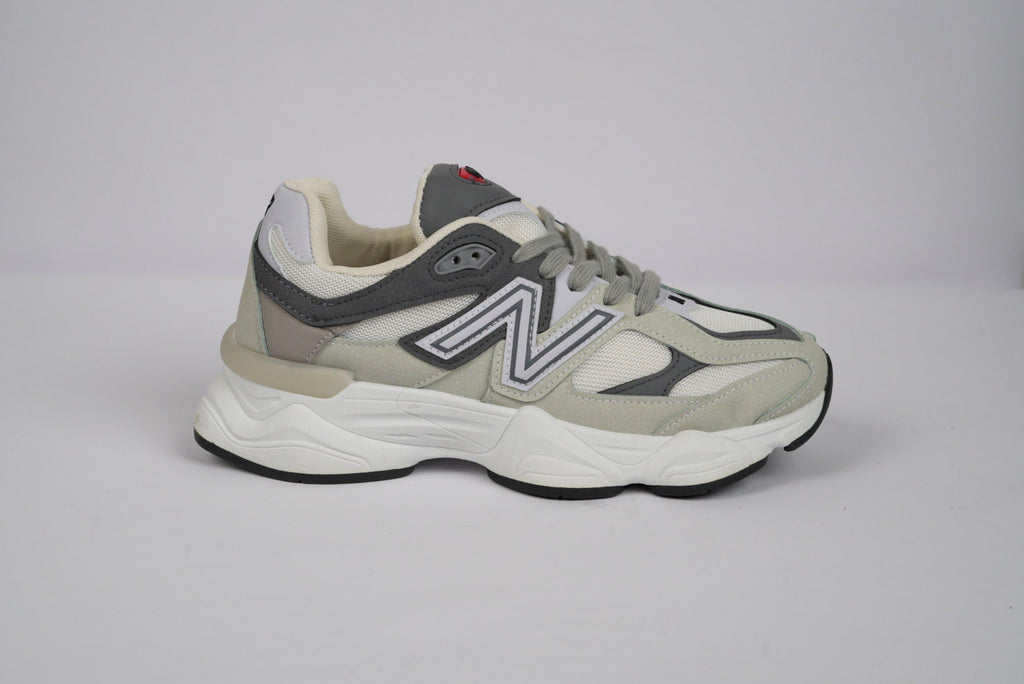 New Balance 9060 Grey / White