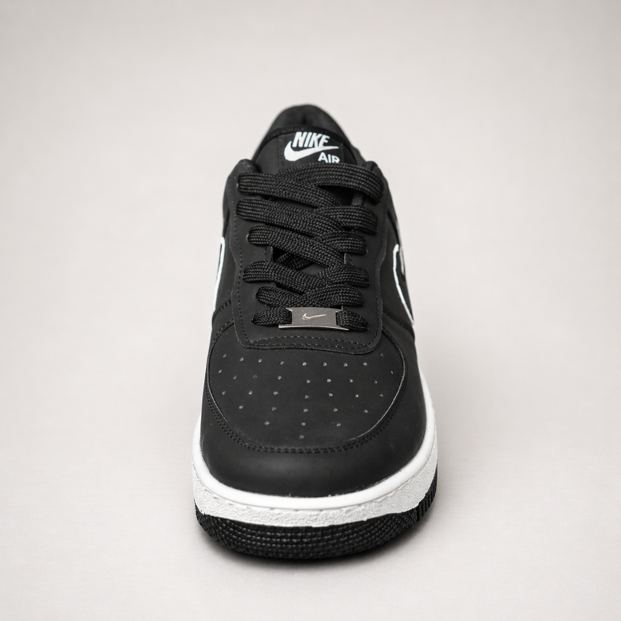 Nike Air Force 1 ’07 Triple Black Sneakers