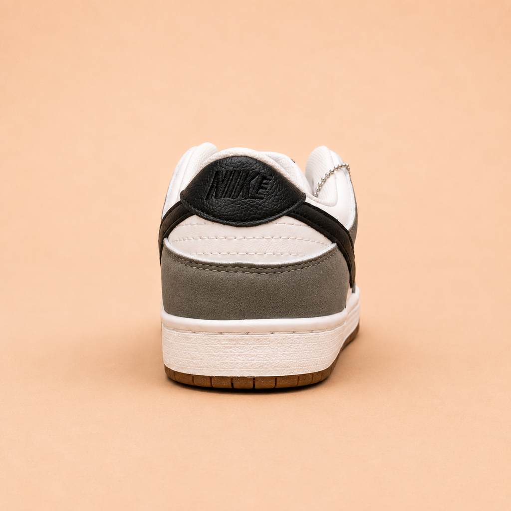 SB Dunk Low “Gray-White”