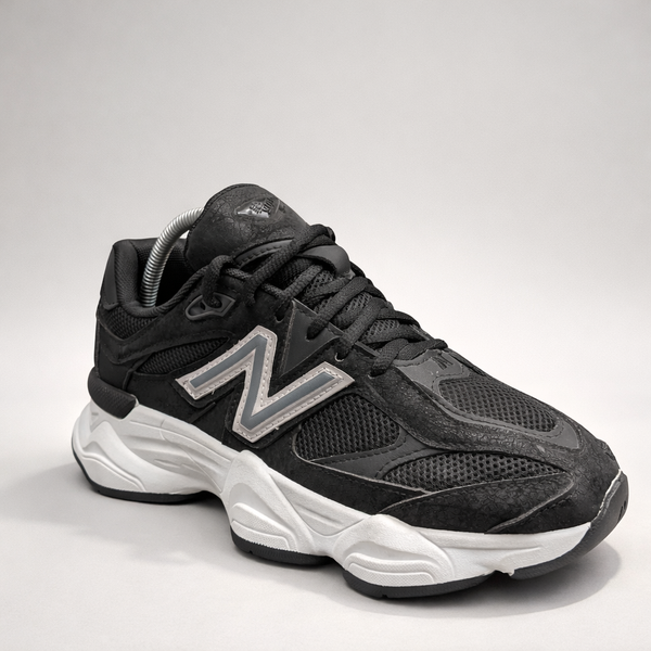 New Balance 9060 All Black