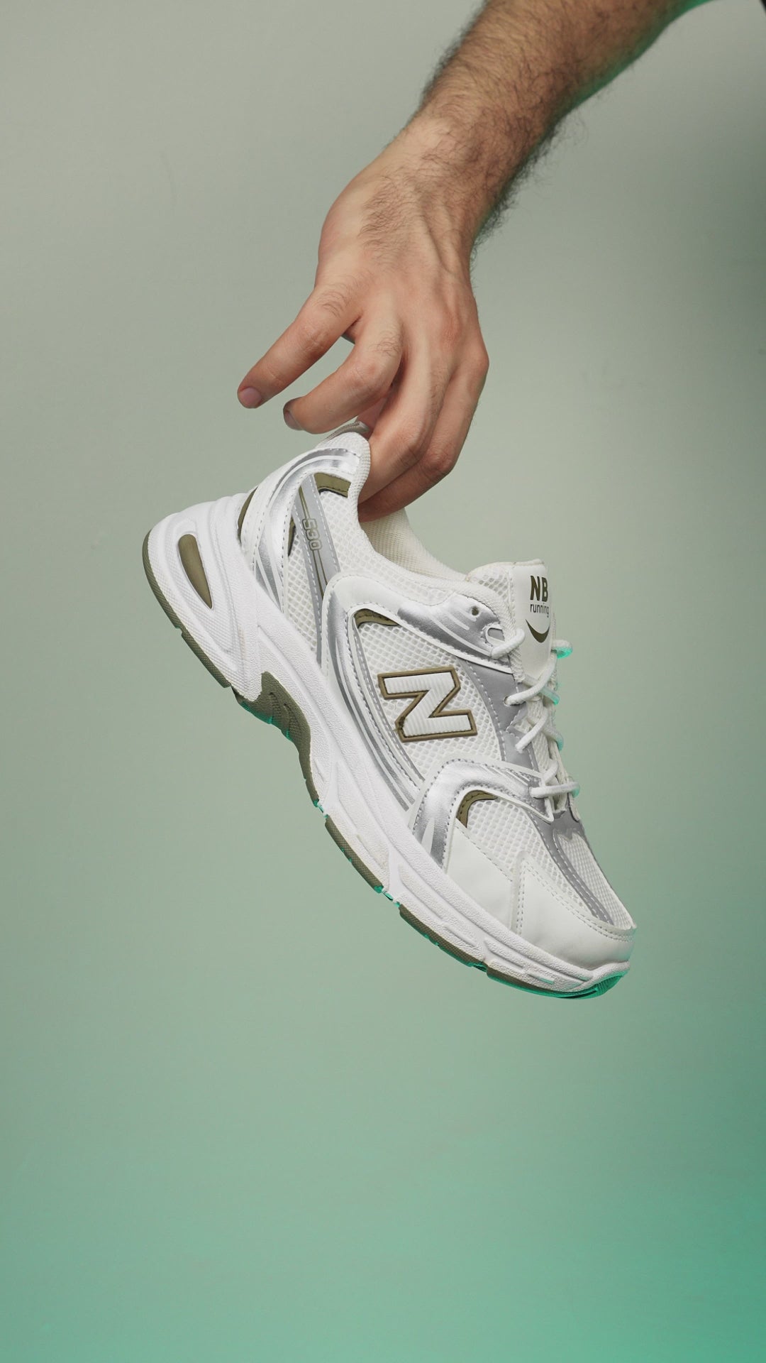 New Balance 530 White-Olive