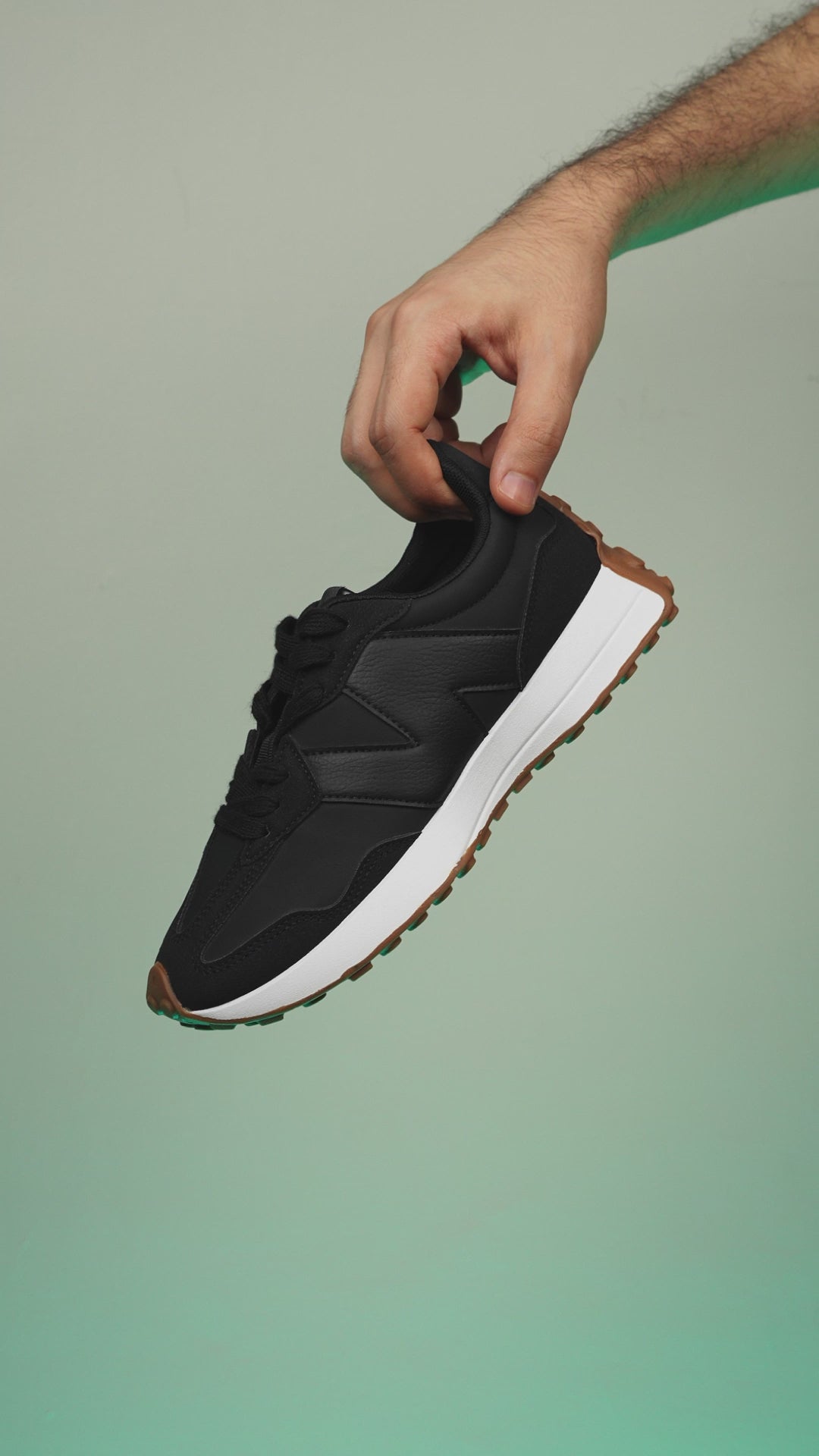 New Balance 327 Black Gum